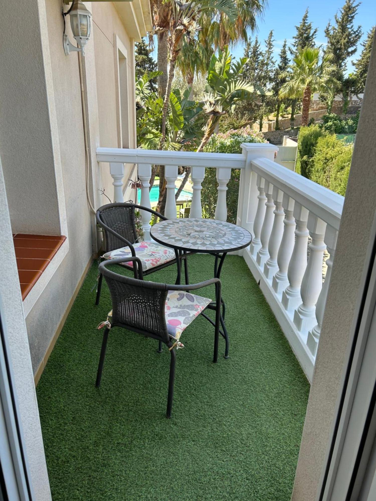 Villa Paraisos Fuengirola Bagian luar foto